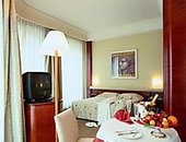 1256992045.jpg
